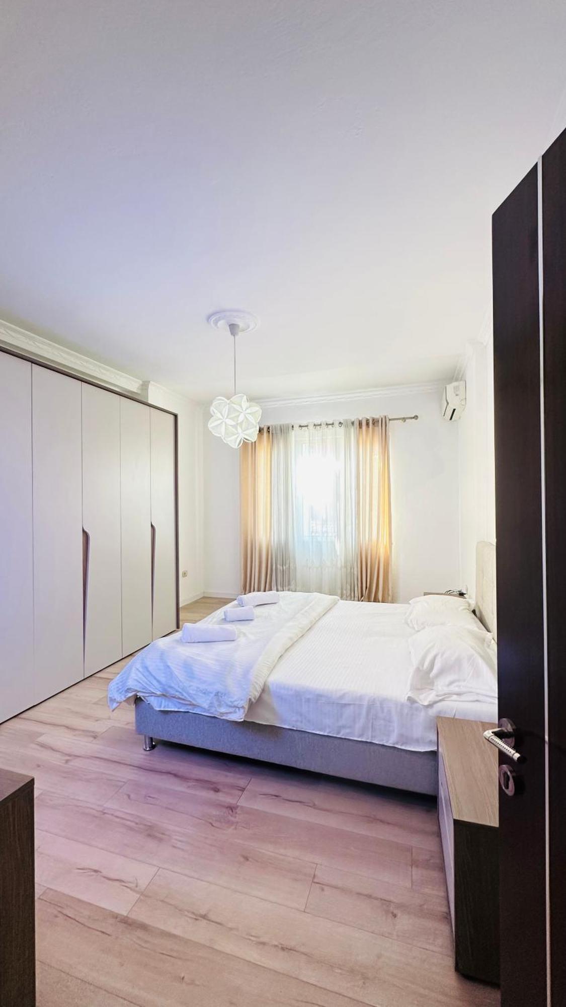 Bllok: Central Cozy Stay, 24/7 Self Check-In Tirana Exterior foto